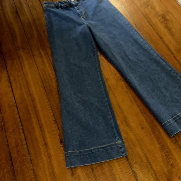 Avec Les Filles High Waisted/Wide Leg Jean - Picture 2 of 4